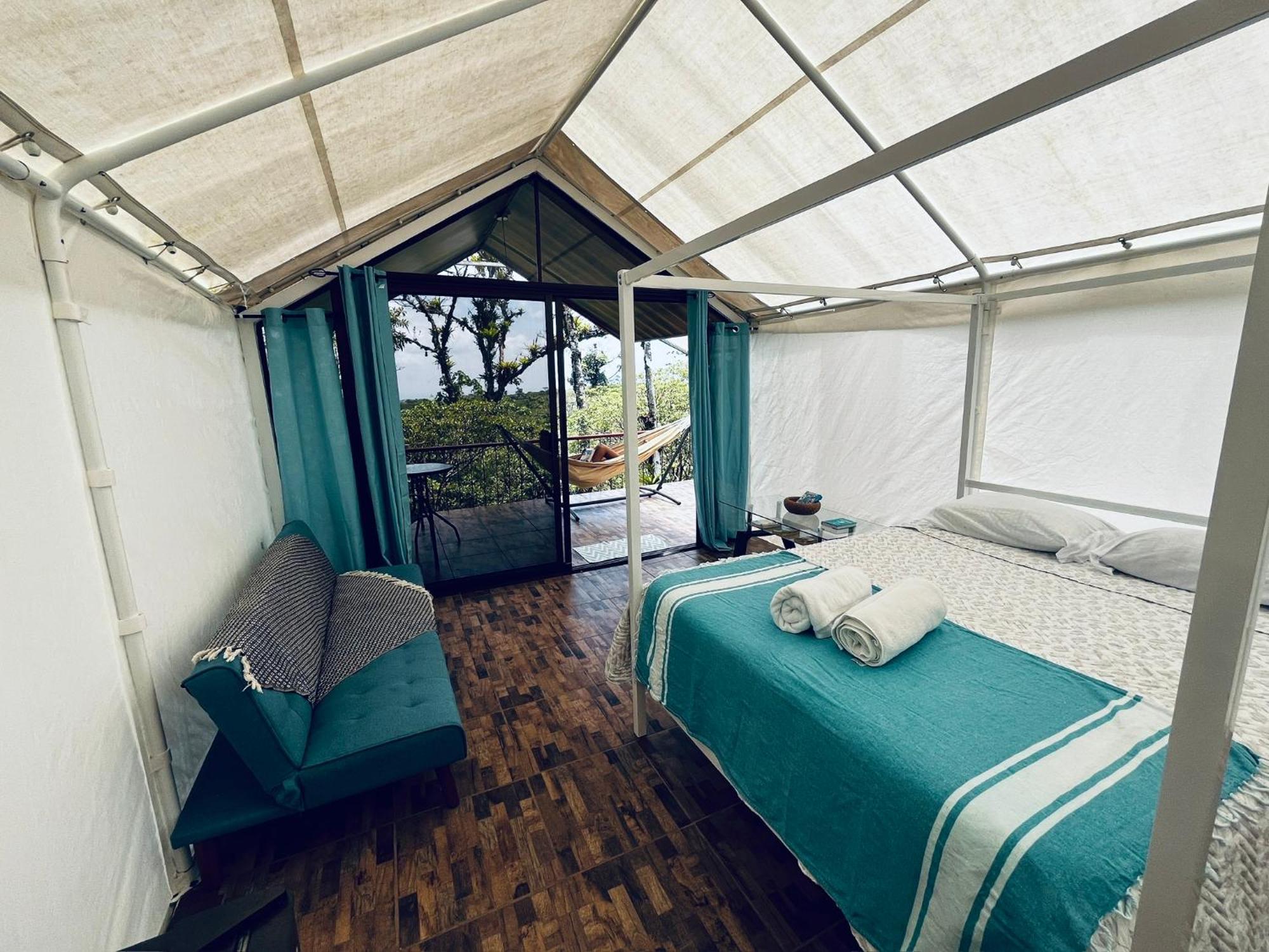 Garza Del Sol Glamping Rio Celeste Buganvilia Extérieur photo